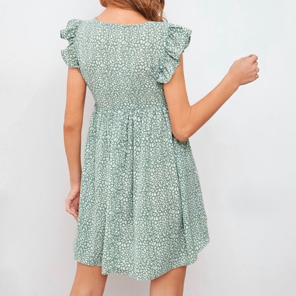 Allover Print Ruffle Armhole Tie Front Dress - Picture 3 of 3